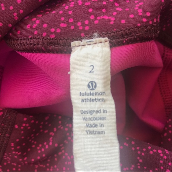 LULULEMON Tight stuff Bordeaux pants 2 leggings rare - Picture 8 of 9